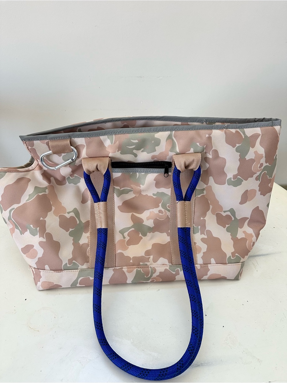 Camo Pet Travel Tote with Royal Blue Rope Handles